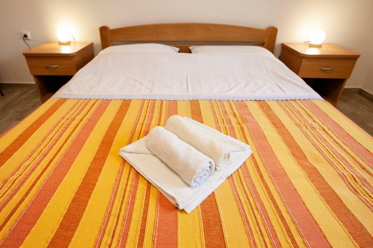 Apartment Ema เปรมันตูรา ภายนอก รูปภาพ